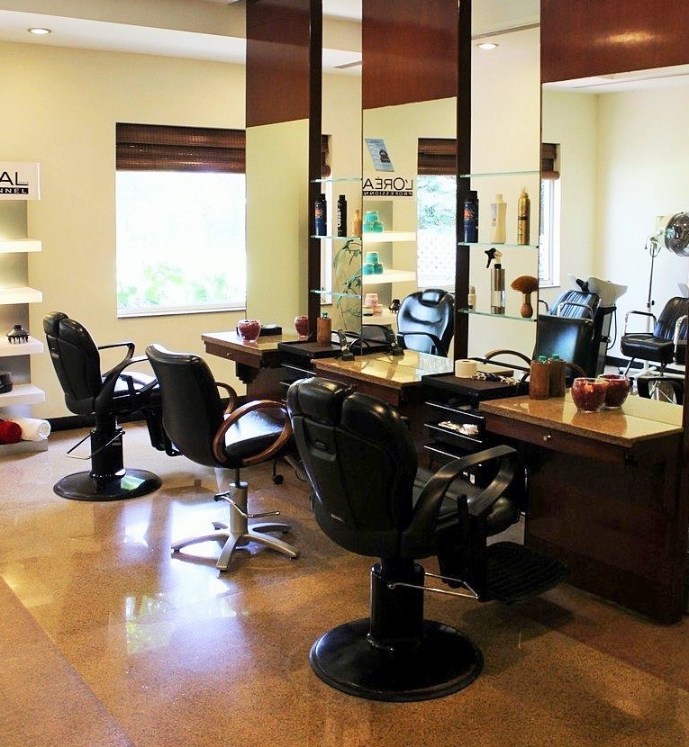 Rejuve - An Exclusive Luxury Salon and Grooming Atelier