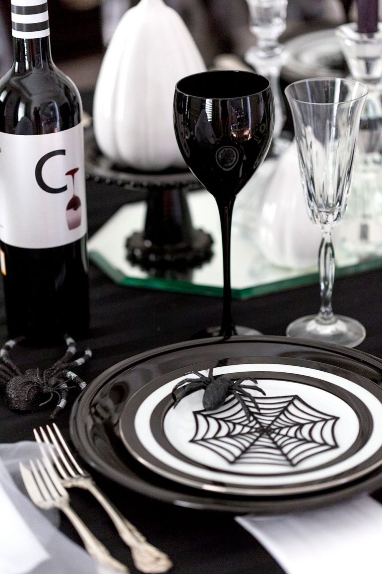 How to Host the Ultimate Halloween Soirée I Halloween Party Planning
